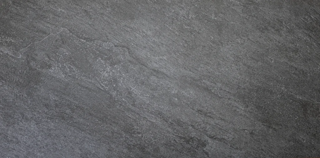 Terasová keramická dlažba Stoneo Nero 59.5×119.5 cm, tloušťka 2 cm